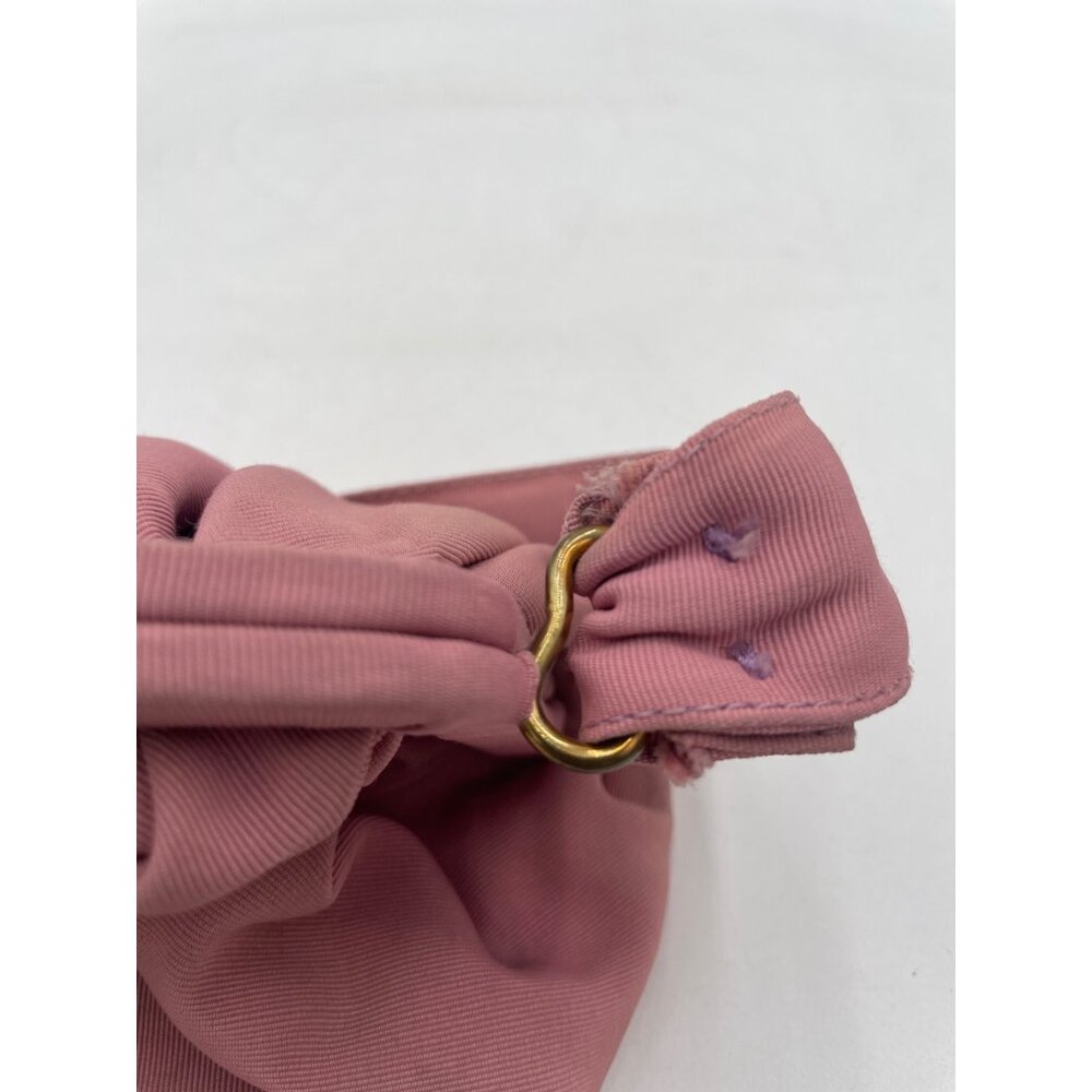 Vintage Pink Pleated Handbag With Gold Kiss Lock Closure & Satin Lining - Picture 9 of 10